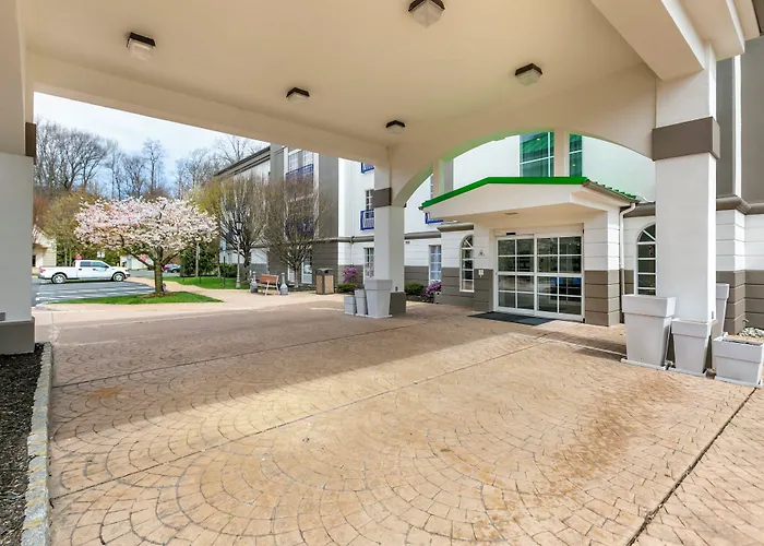 Holiday Inn Express Mount Arlington By Ihg